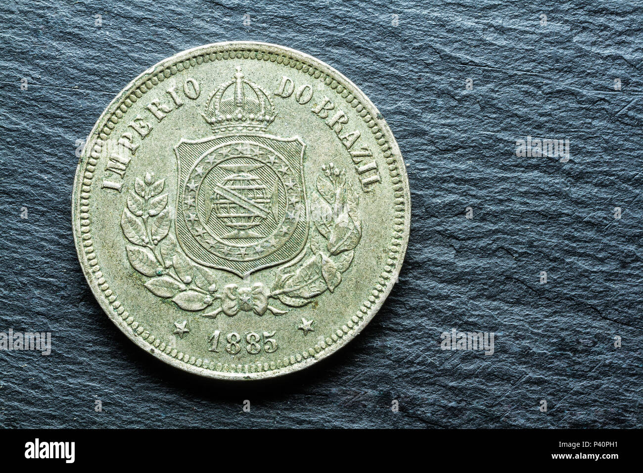 Da Moeda de 100 Réis época do Império Brasil, com-Daten de 1885 tun. Florianópolis, Santa Catarina, Brasilien. Stockfoto