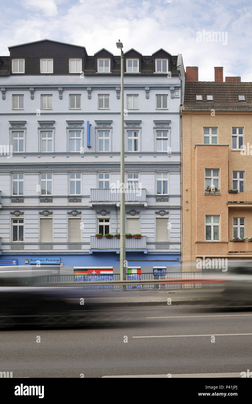 Berlin, Deutschland, alte Gebäude in der Frankfurter Allee in Berlin-Rummelsburg Stockfoto