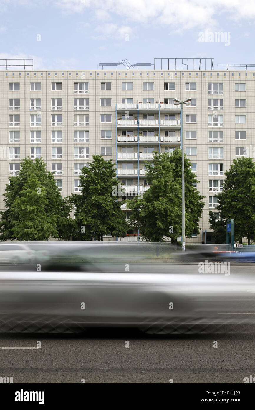 Berlin, Deutschland, Plattenbauten in der Karl-Marx-Allee in Berlin-Mitte Stockfoto
