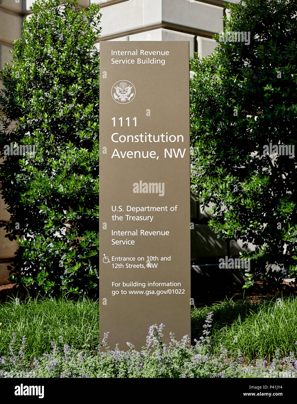 Washington DC, USA - Juni 5, 2018: US-Treasury, Internal Revenue Service Gebäude Zeichen Stockfoto