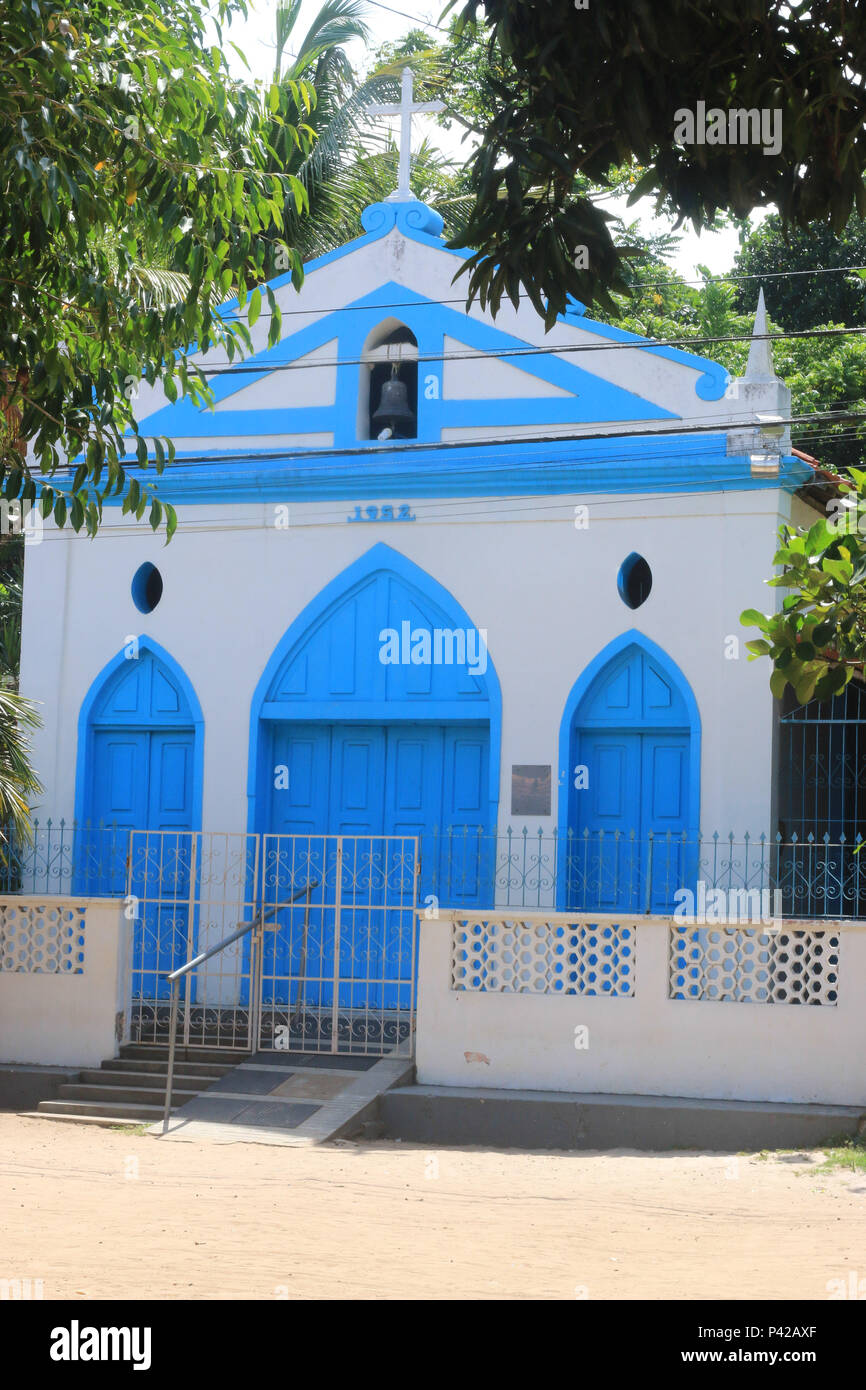 Igreja Santo Antonio, na Praça das mangueiras, na Avenida José Melo Piraja, em Barra Grande, na Península de Maraú, na Bahia. Stockfoto