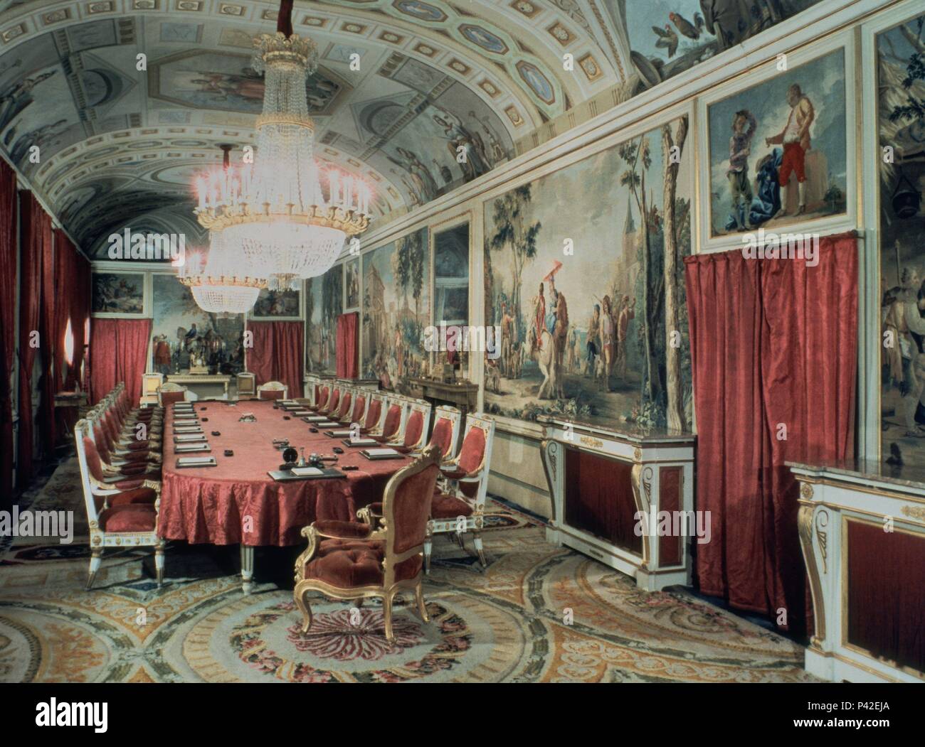 SALON DE CONSEJOS ANTIGUA GALERIA DEL REY LUGAR DONDE SE CELEBRABA EL CONSEJO DE MINISTROS DE EPOCA DE FRANCO. Lage: Palacio Real de El Pardo, Madrid, Spanien. Stockfoto