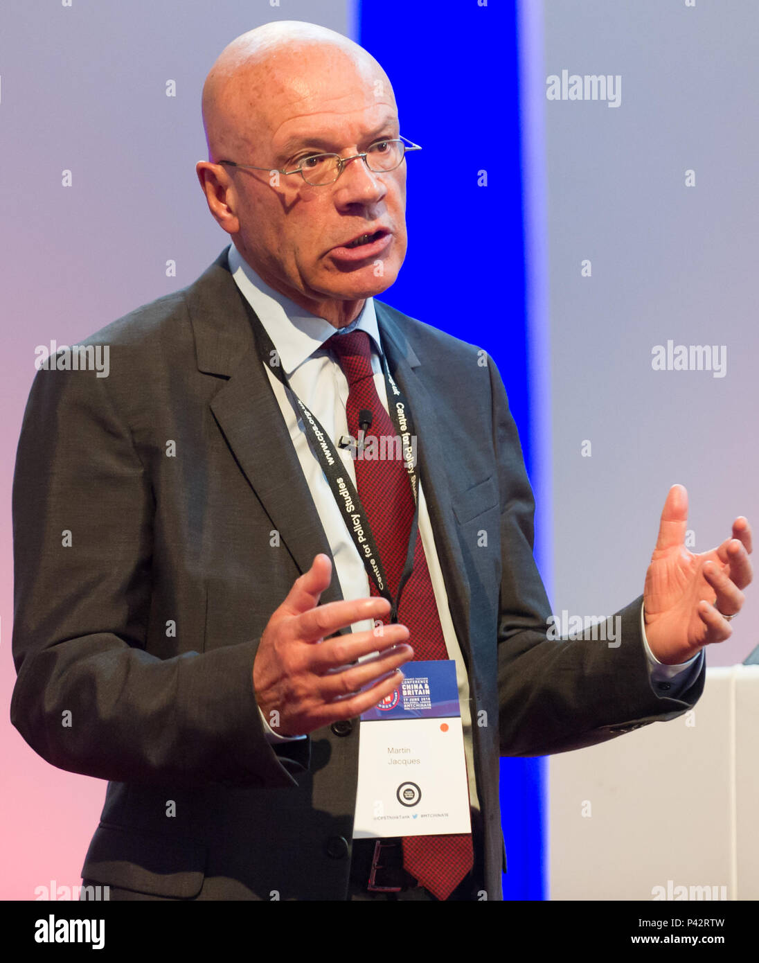 Martin Jacques, Autor und Akademischen, während seine Intervention an der Margaret Thatcher Konferenz über China und Großbritannien an der Guildhall. Stockfoto