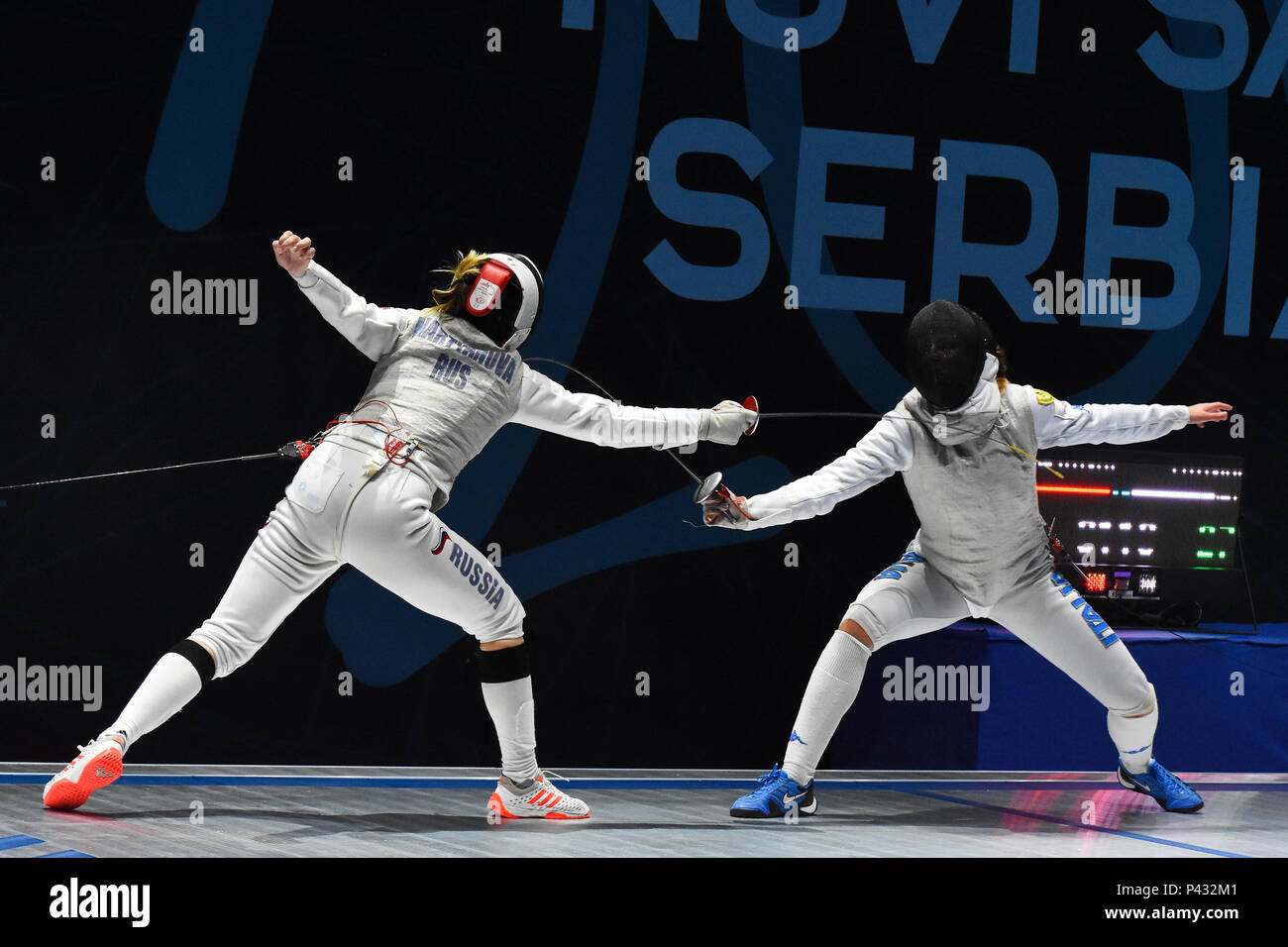 Novi Sad, Serbien. 20. Juni 2018 EUROPÄISCHEN Fechten championshio für Frauen Frauen Folie team Finale. Team von Italien gewann die Goldmedaille, Italien im Finale Team aus Russland, die Mannschaft von Frankreich Beat gewann Bronze. Für Italien gespielt cini Chiara, Arianna Errigo, Mancini Camila und Volpi Alice foto Nenad Mihajlovic Credit: Nenad Mihajlovic/Alamy leben Nachrichten Stockfoto