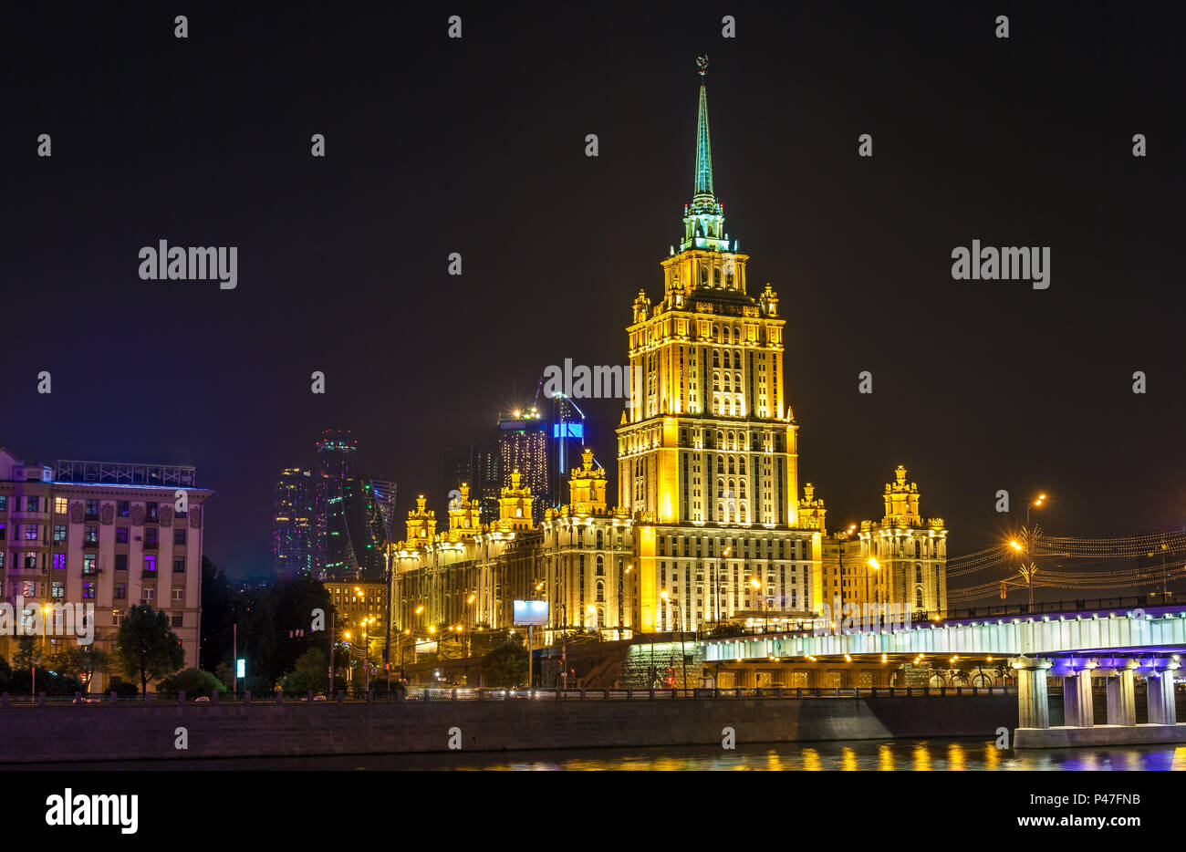 Hotel Ukraine, ein neoklassizistisches Stalin - ära Hochhaus in Moskau Stockfoto
