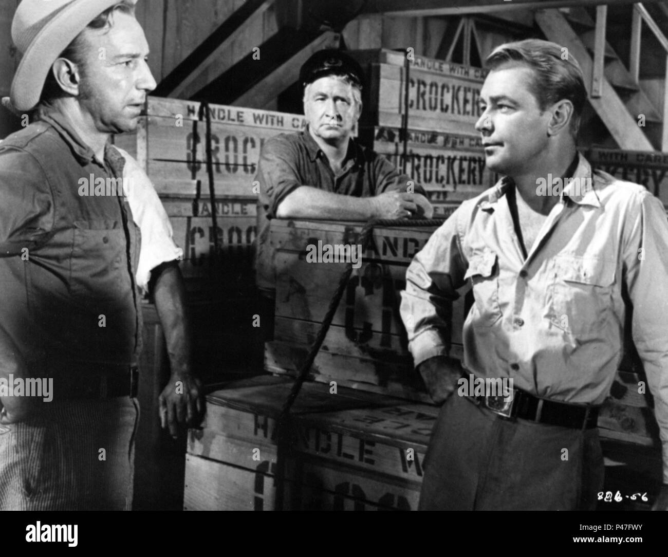 Original Film Titel: SANTIAGO. Englischer Titel: SANTIAGO. Regisseur: GORDON DOUGLAS. Jahr: 1956. Stars: ALAN LADD. Quelle: WARNER BROTHERS/Album Stockfoto