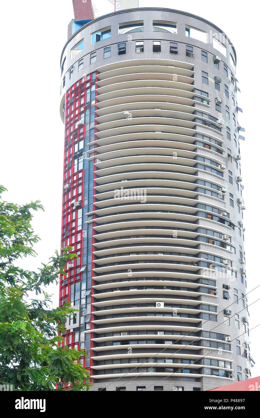 Fachada do condomínio Exzentrizität (edifício perrela), BH, MG Foto: mourão Panda Stockfoto