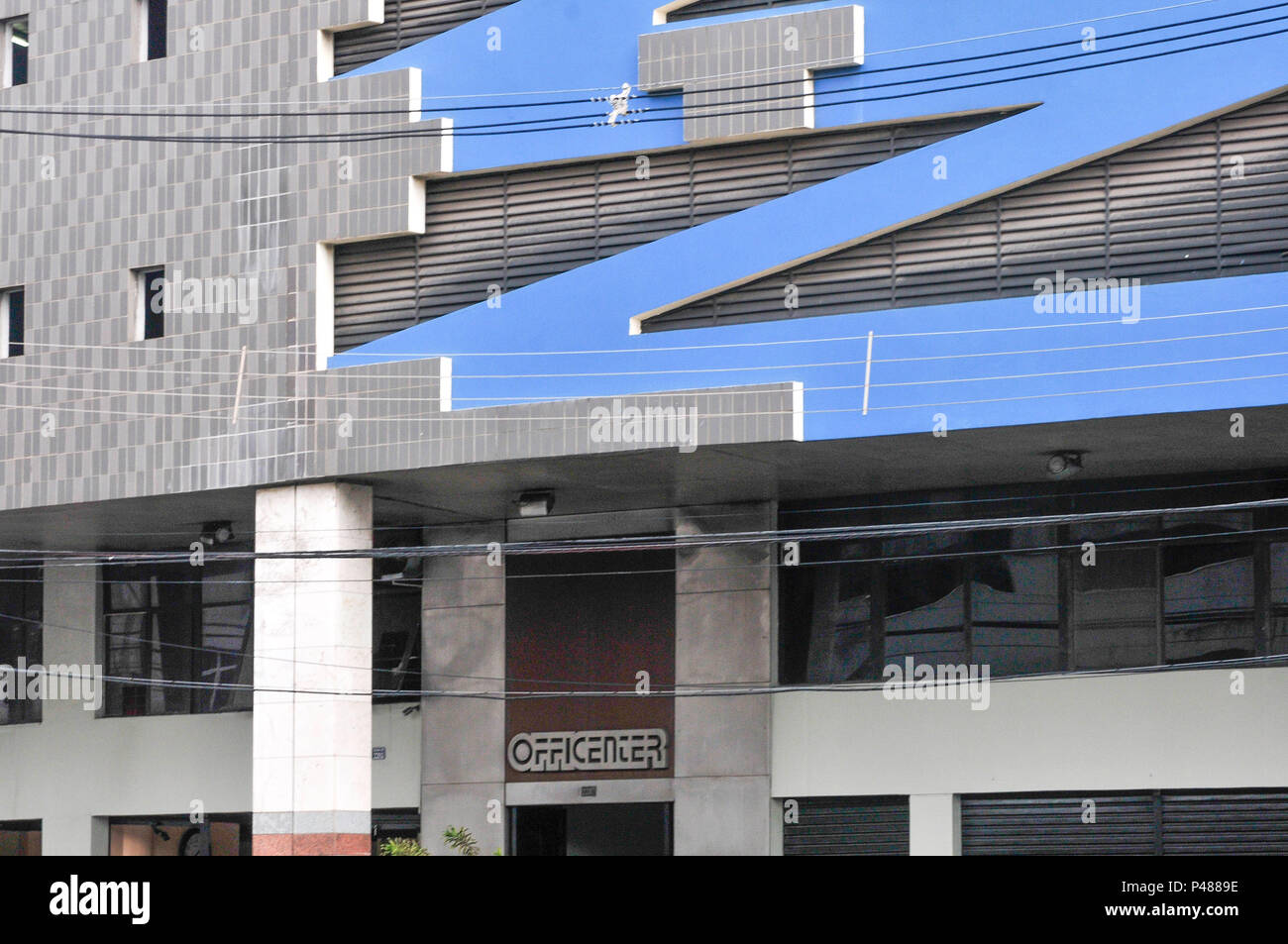 Fachada do condomínio Exzentrizität (edifício perrela), BH, MG Foto: mourão Panda Stockfoto