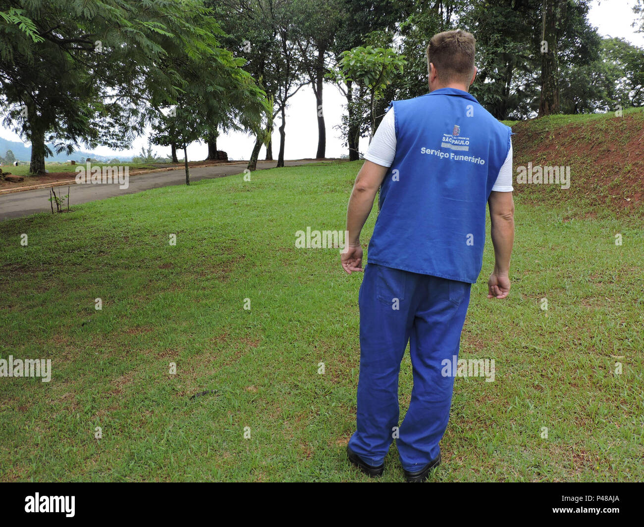 São Paulo, SP 08/03/2015 DE PERUS CEMITÉRIO do cemitério