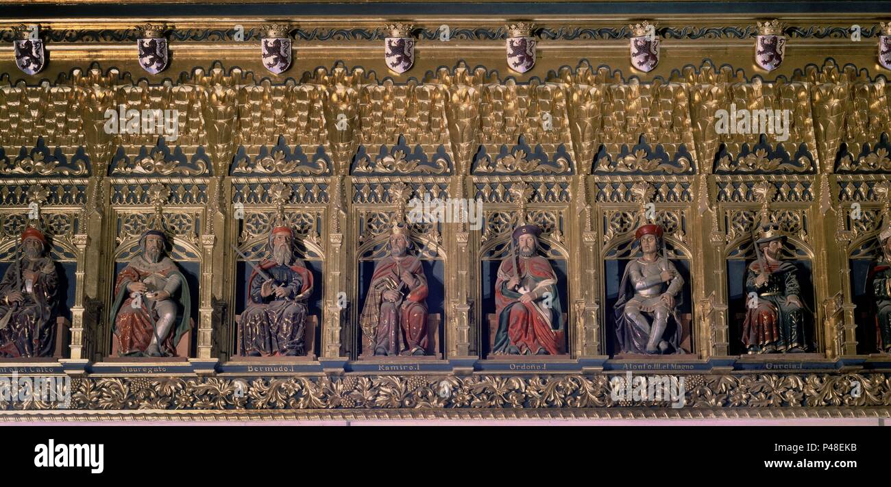 SALA DE LOS REYES - BERMUDO MAUREGATO ich Ramiro I ORDONO ich Alfonso II. Lage: ALCAZAR - INTERIEUR, Segovia, Spanien. Stockfoto