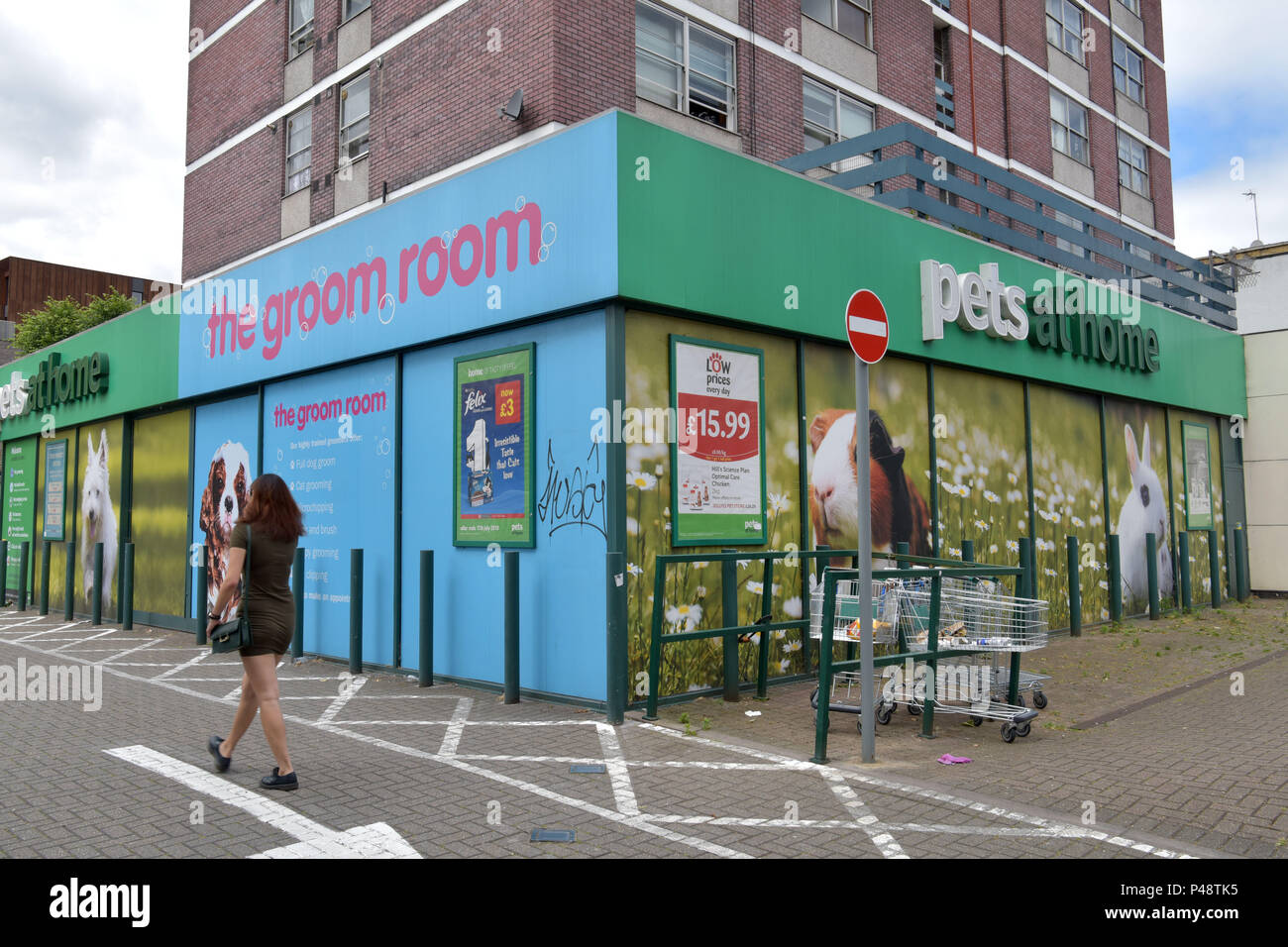 Ein Zweig der Fachhändler Haustiere zu Hause auf dem Camden Road, North London. Stockfoto