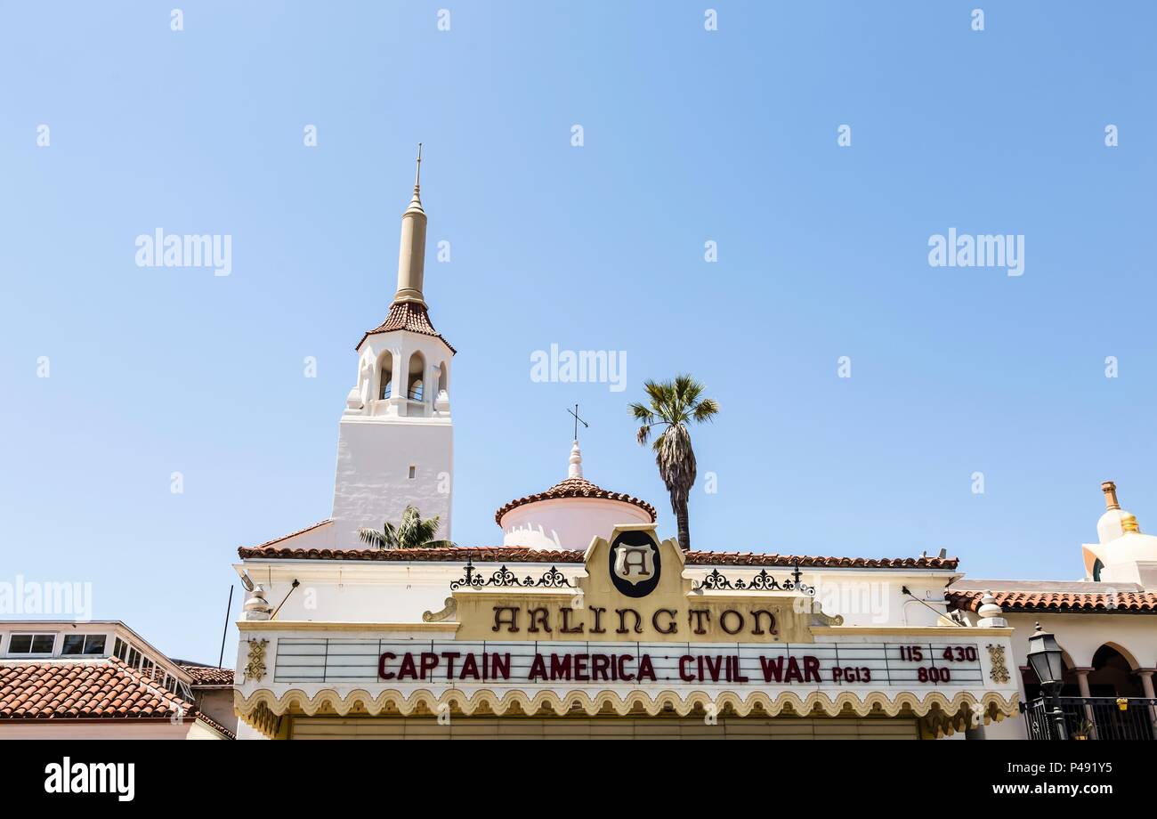 Kirche-Kirchturm auf alte Missionskirche in Santa Barbara Stockfoto