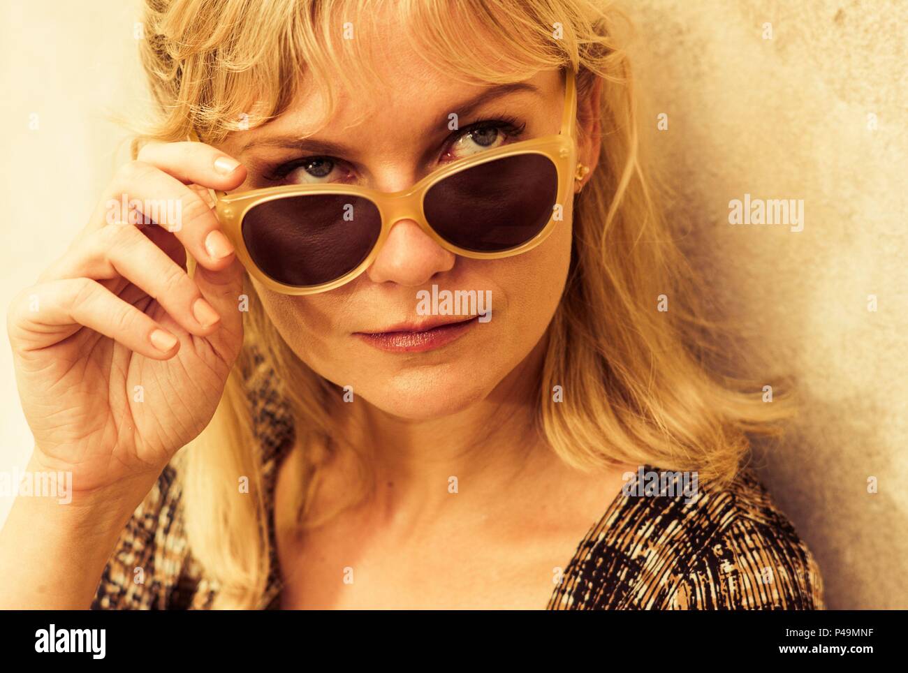 Original Film Titel: Die zwei Gesichter des Januar. Englischer Titel: Die zwei Gesichter des Januar. Regisseur: HOSSEIN AMINI. Jahr: 2014. Stars: Kirsten Dunst. Quelle: Universal/DVD/Album Stockfoto