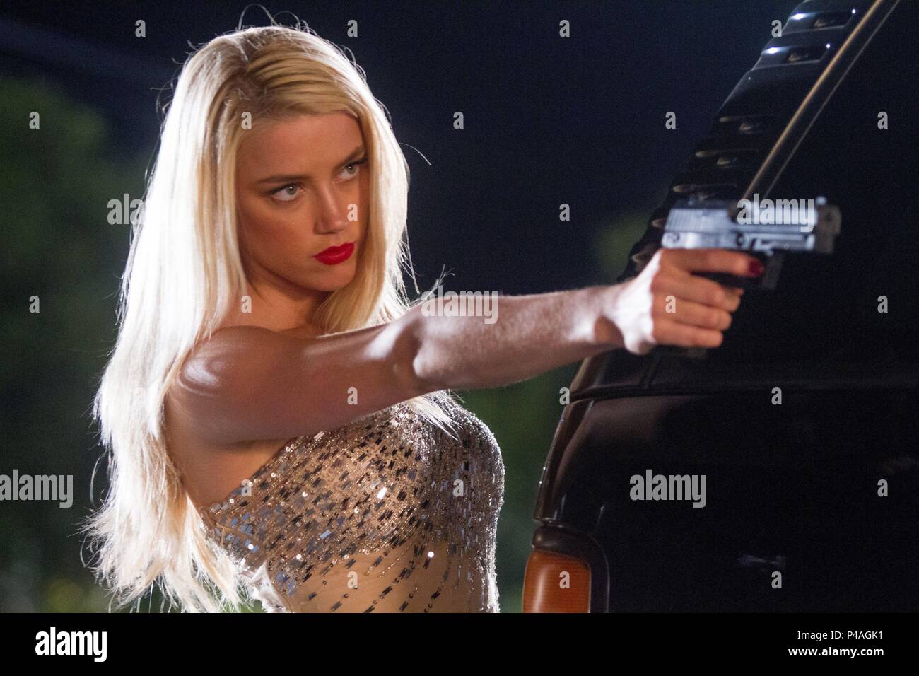 Original Film Titel Machete Totet Englischer Titel Machete Totet Regisseur Robert Rodriguez Jahr 2013 Stars Amber Heard Credit Ar Filme Album Stockfotografie Alamy