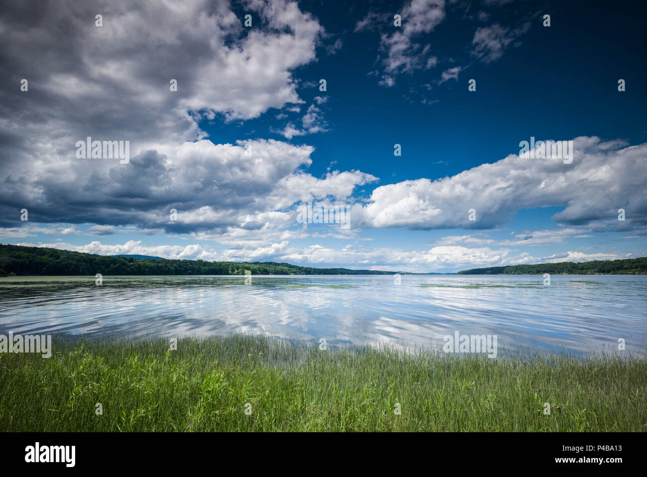 USA, New York, Hudson Valley, New Windsor, Blick auf den Hudson River. Stockfoto