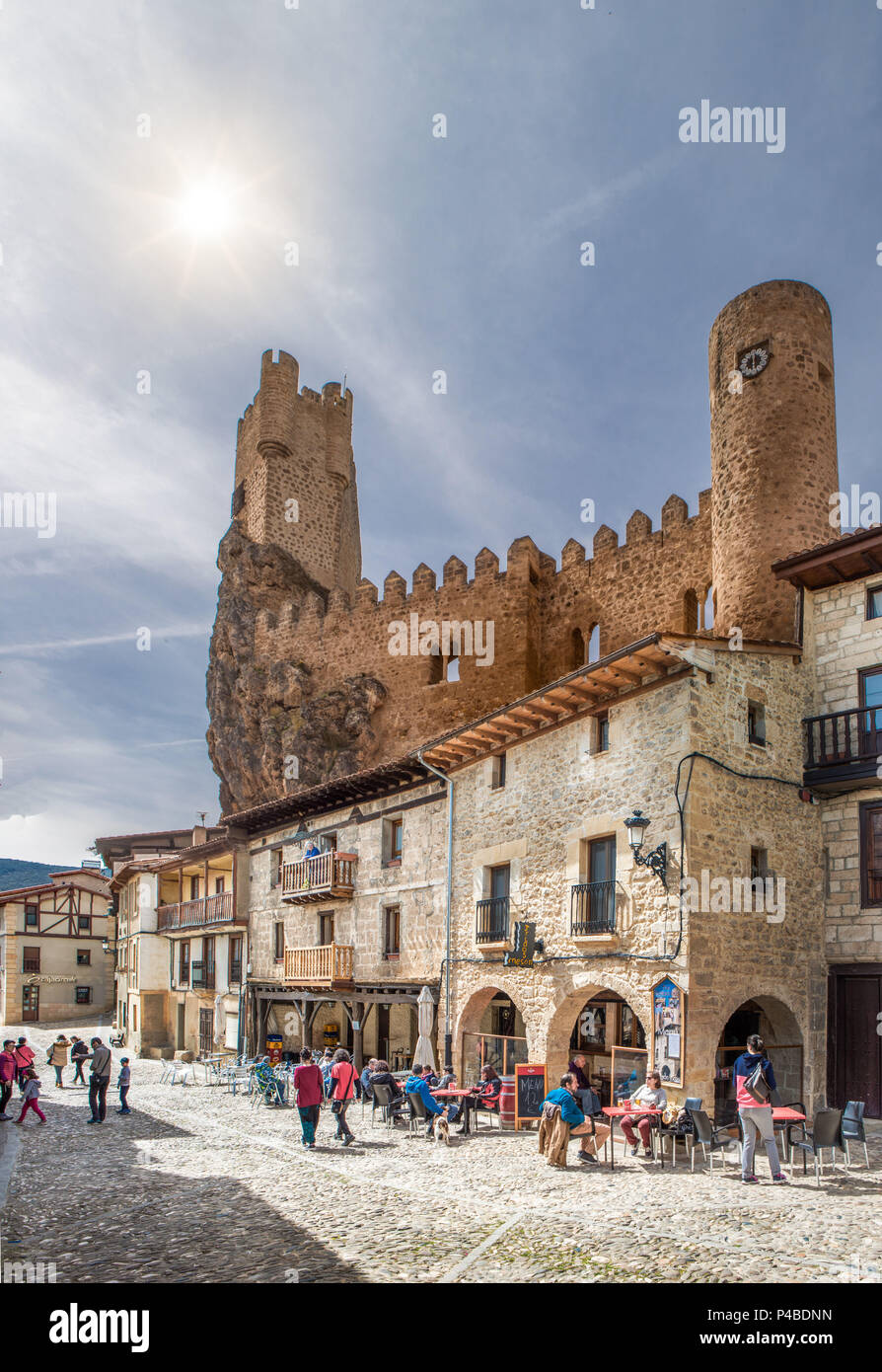 Spanien, Provinz Burgos, Frias Stadt, Hauptplatz Stockfoto
