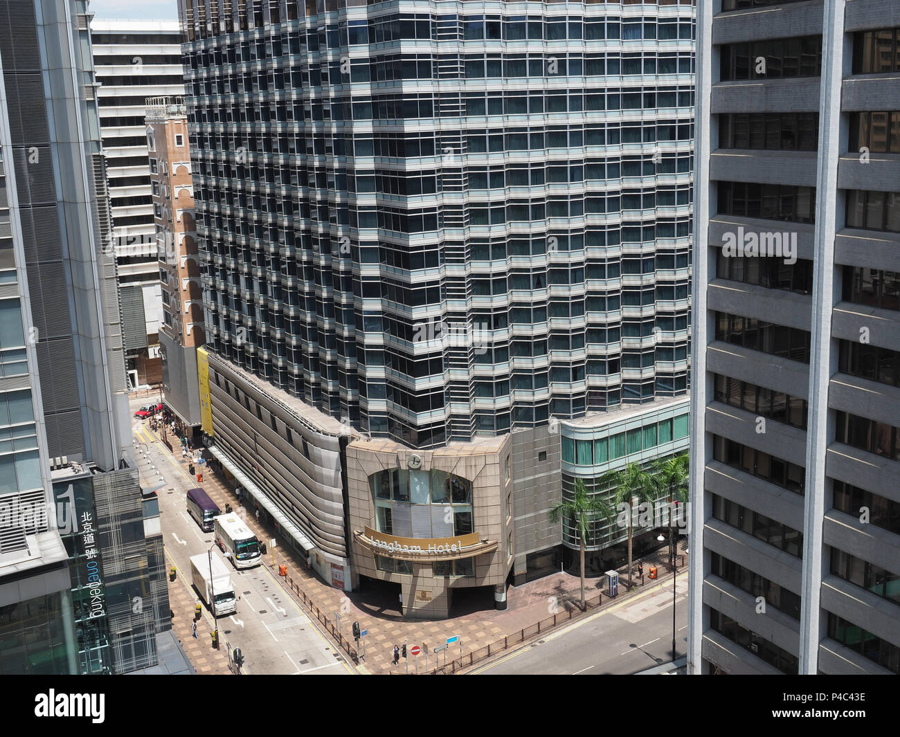 Blick auf das Langham Hotel in Peking Straße TST Kowloon Hong Kong Stockfoto