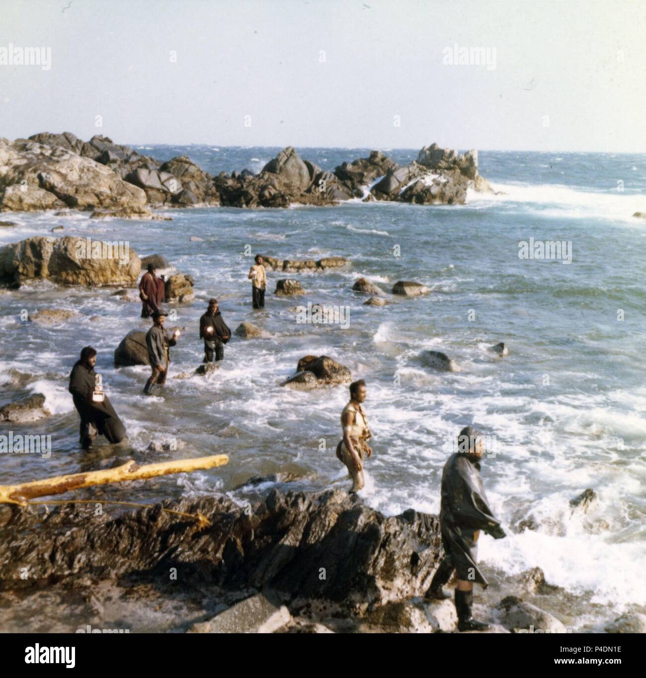 Original Film Titel: LICHT AM ENDE DER WELT, Th. Englischer Titel: LICHT AM ENDE DER WELT, Th. Regisseur: Kevin BILLINGTON. Jahr: 1971. Credit: BRYNA PRODSUCTION/NATIONALE ALLGEMEINE/Album Stockfoto