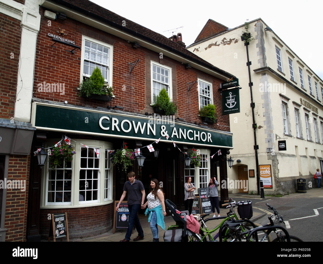 Crown & Anchor Public House, High Street, Winchester, Hampshire, UK Stockfoto