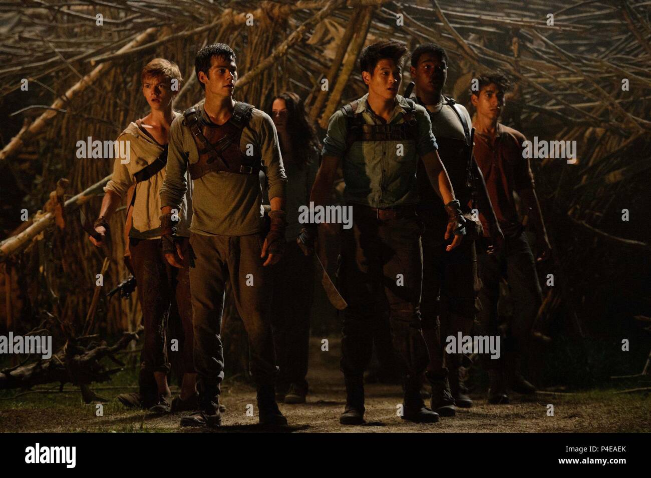 Ki hong lee and thomas brodie sangster Fotos und Bildmaterial in