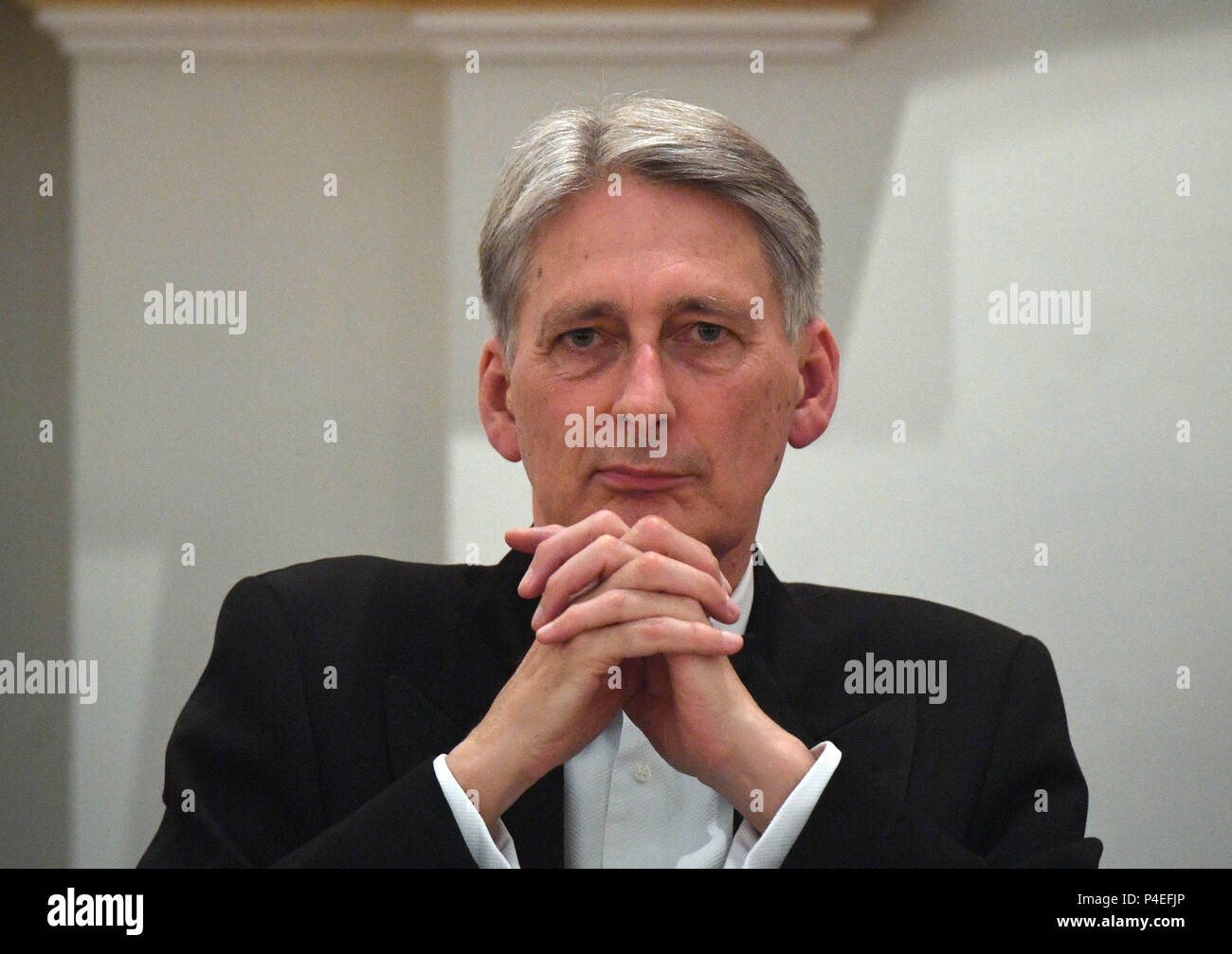 Schatzkanzler Philip Hammond, bevor er seine Rede bei der Oberbürgermeister Abendessen für die Bankiers und Kaufleute der Stadt London im Mansion House, in der Londoner City. Stockfoto