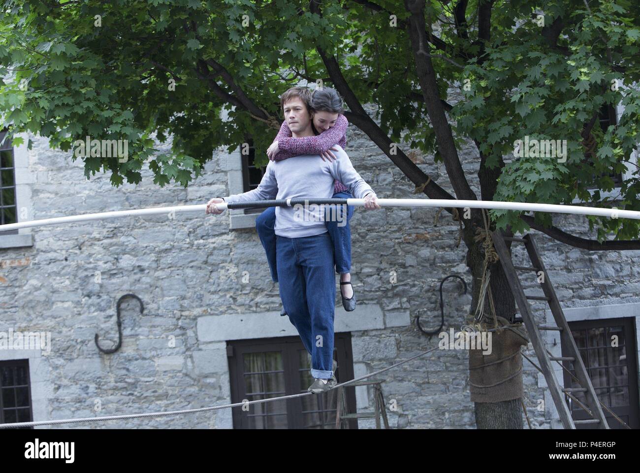 Original Film Titel: Spaziergang, der. Englischer Titel: Spaziergang, der. Regisseur: ROBERT ZEMECKIS. Jahr: 2015. Stars: Joseph Gordon-LEVITT; CHARLOTTE LE BON. Quelle: SONY PICTURES ENTERTAINMENT/Album Stockfoto