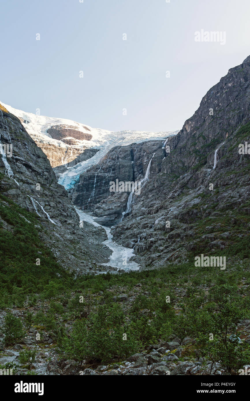In Kjenndalsbreen, Loen Stryn Gemeinde, Nordfjord, Norwegen ein Zweig der Jostedalsbreen der größte Gletscher Europas. Stockfoto