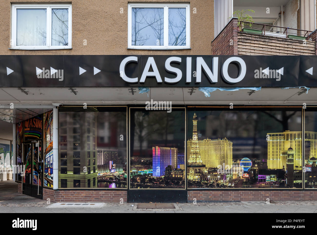 Berlin, Deutschland, Arcade in die Reinickendorfer Straße in Berlin-Wedding Stockfoto