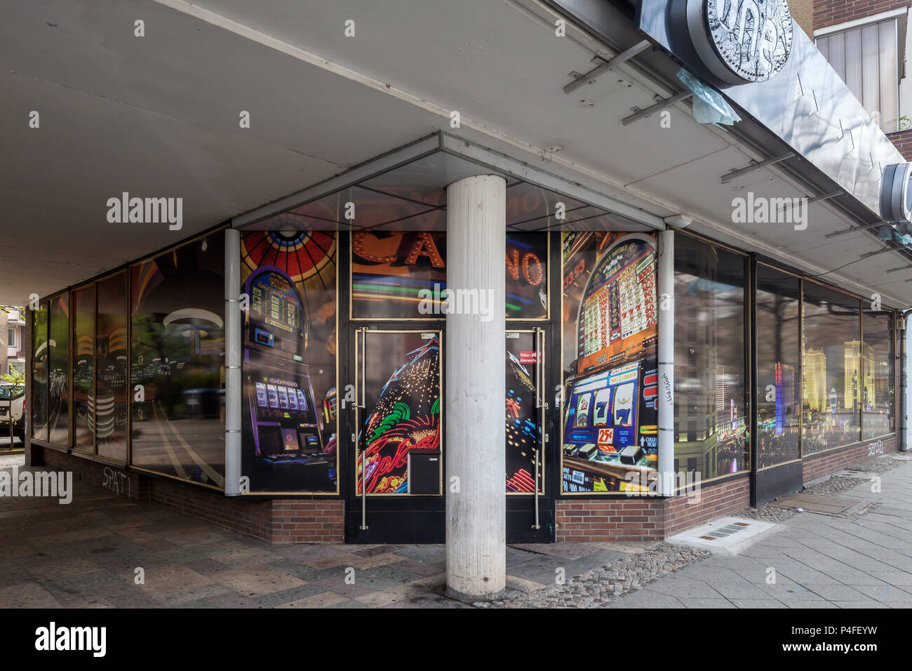 Berlin, Deutschland, Arcade in die Reinickendorfer Straße in Berlin-Wedding Stockfoto