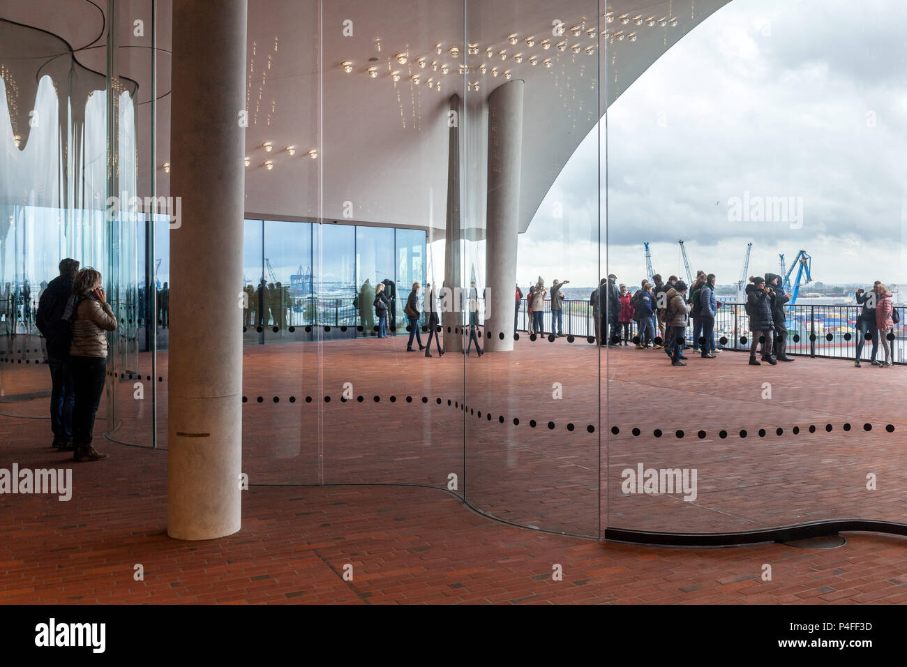Hamburg, Deutschland, Elbphilharmonie in der HafenCity im Hamburger Hafen Stockfoto