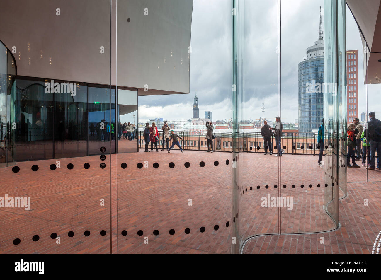 Hamburg, Deutschland, Elbphilharmonie in der HafenCity im Hamburger Hafen Stockfoto