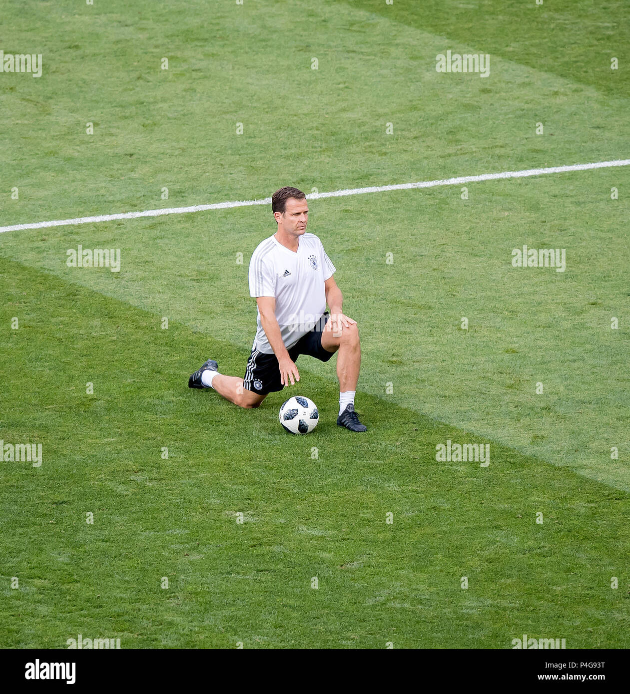 Sochi, Russland. 22. Juni, 2018. Team Manager/Manager Oliver Bierhoff (Deutschland) GES/fussball/Wm 2018 Russland: DFB-Finale training, Sotschi, 22.06.2018 GES/fussball/fussball/Wm 2018 Russland: Praxis, Sotschi, Juni 22, 2018 | Verwendung der weltweiten Kredit: dpa/Alamy leben Nachrichten Stockfoto