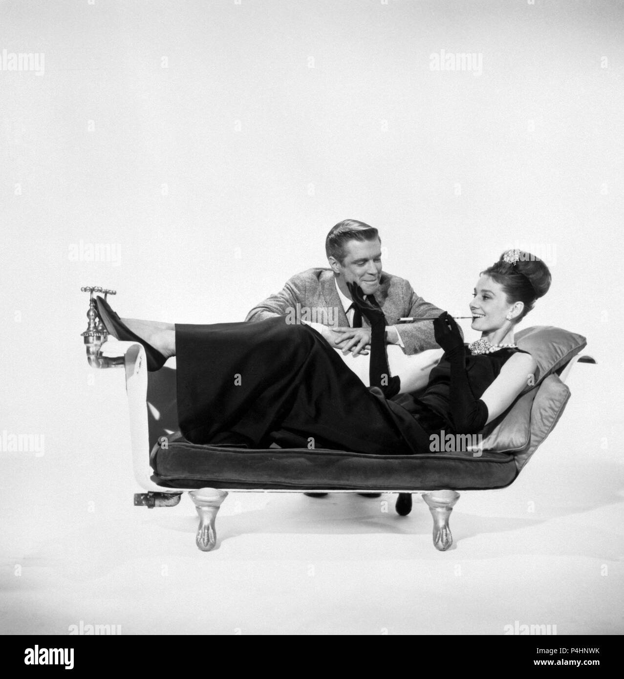 Original Film Titel: Frühstück bei Tiffany. Englischer Titel: Frühstück bei Tiffany. Regisseur: Blake Edwards. Jahr: 1961. Stars: AUDREY HEPBURN, GEORGE PEPPARD. Quelle: Paramount Pictures/Album Stockfoto