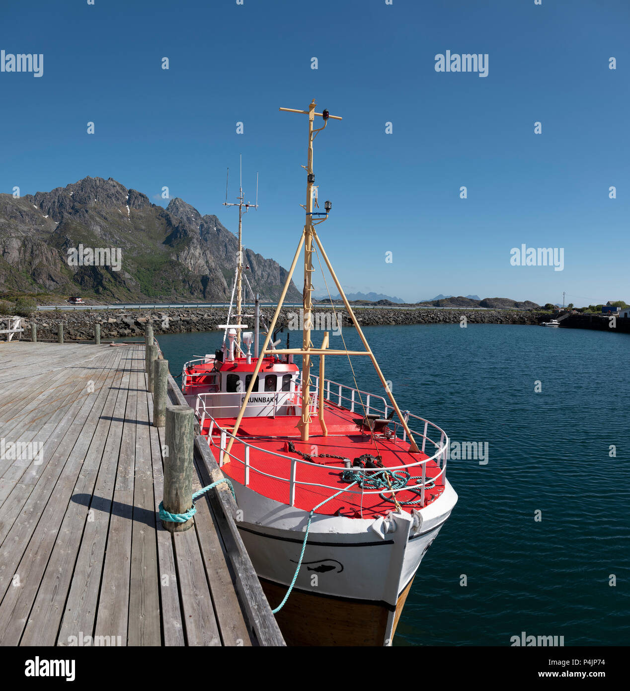Fischerboot, Henningsvær, Lofoten, Norwegen. Stockfoto