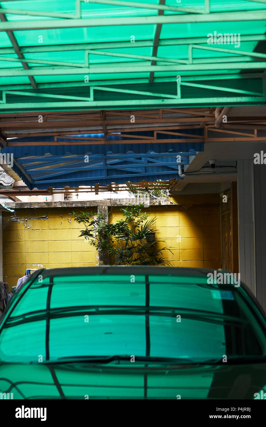 Noch immer leben Carport Stockfoto