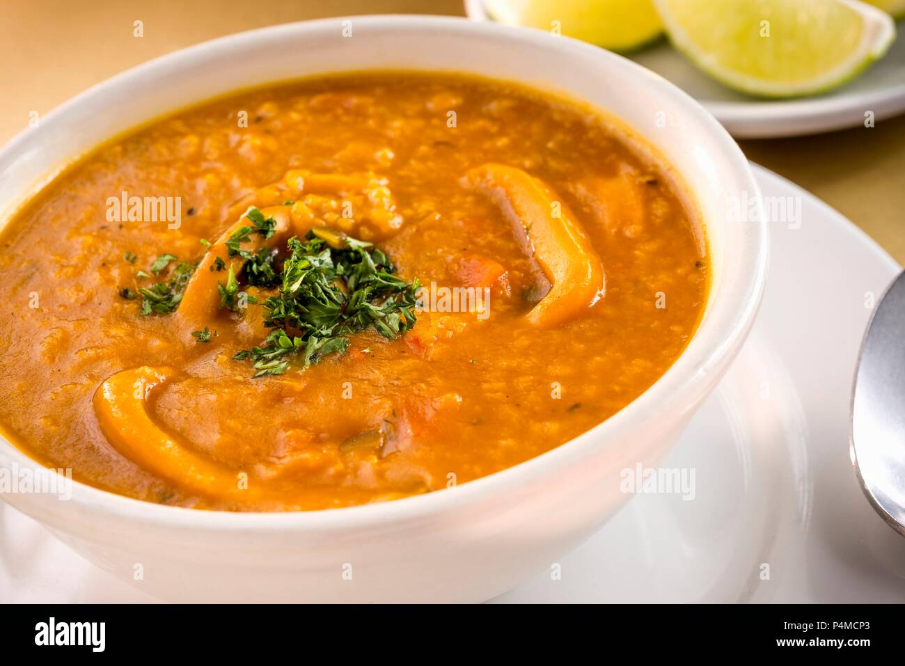 Reis Suppe mit Meeresfrüchten Stockfoto