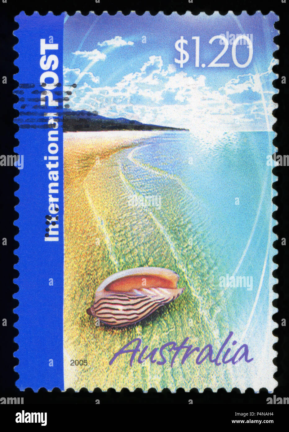 Australien - ca. 2005: ein Stempel aus Australien zeigt ein Bild von Sommer Strand, circa 2005. Stockfoto