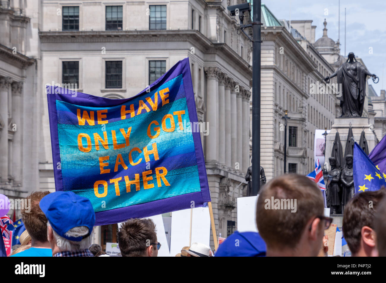 London, Großbritannien. 23 Jun, 2018: Demonstranten nehmen an der Abstimmung März in London für eine sinnvolle Abstimmung über die endgültige Brexit Abkommen zwischen der britischen Regierung und der Europäischen Union statt. Credit: Bradley Smith/Alamy Leben Nachrichten. Stockfoto