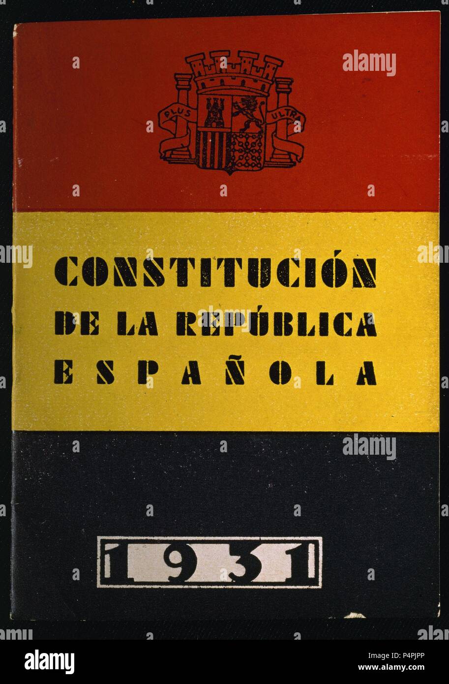 CONSTITUCION DE LA REPÚBLICA ESPAÑOLA 1931 - CUBIERTA. Lage: CONGRESO DE LOS DIPUTADOS - BIBLIOTECA, MADRID, SPANIEN. Stockfoto