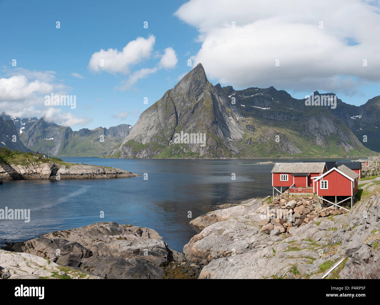 Fischerdorf, Hamnoy Lofoten Inseln, Norwegen. Stockfoto