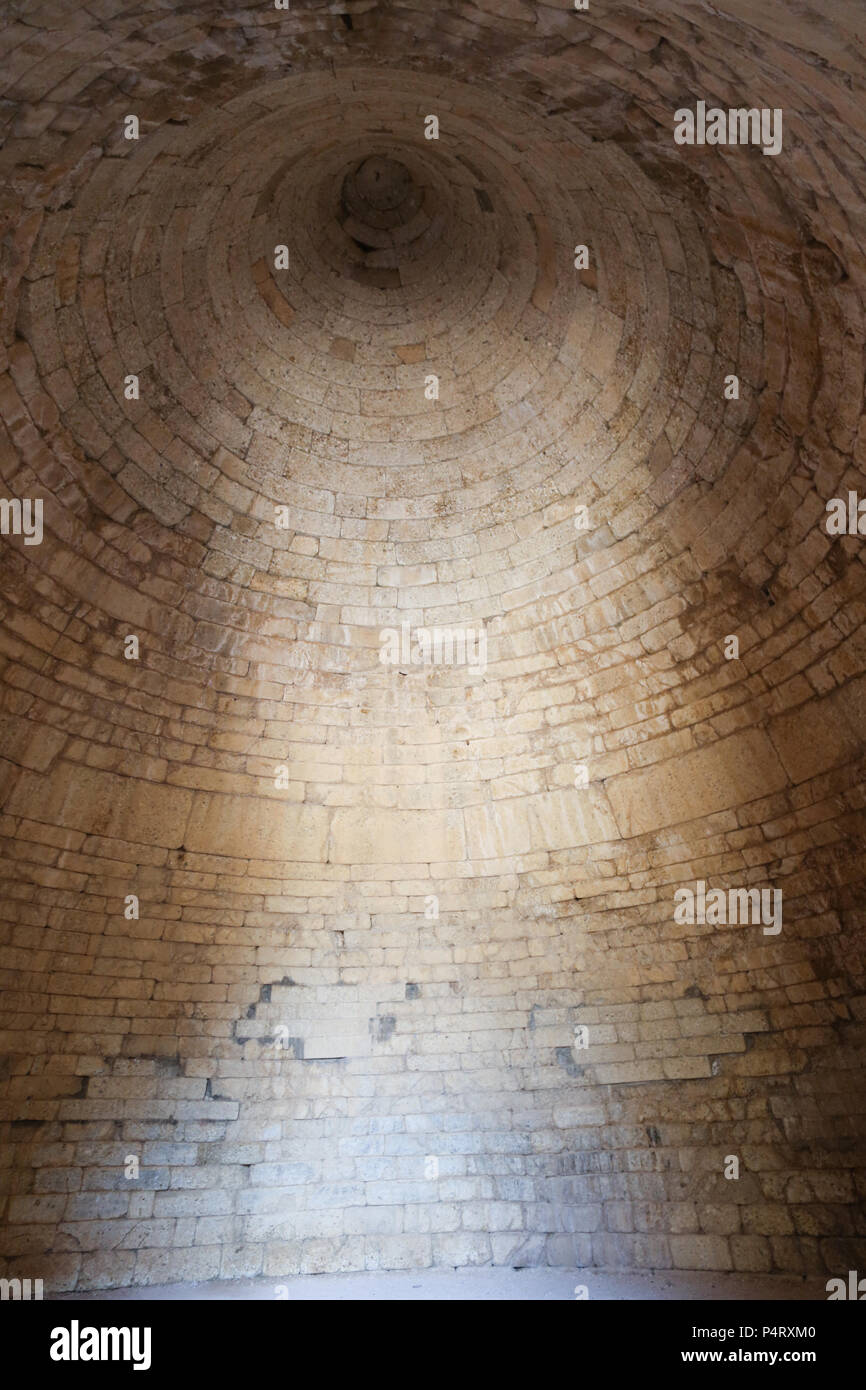 Die archäologische Stätte von Mykene auf dem Peloponnes mit dem Löwen Tor und Treasury Gräber Stockfoto