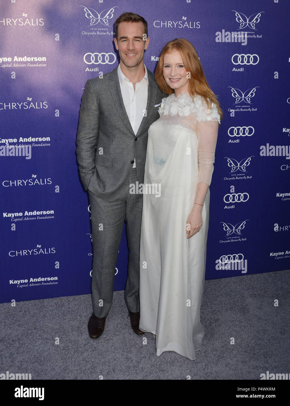 Kimberly Bach, James Van Der Beek am 13 Chrysalis Butterfly Ball in Brentwood Private Mandeville Canyon State in Los Angeles. Kimberly Bach, James Van Der Beek 148 - - - - - - - - - - - - - Red Carpet Event, Vertikal, USA, Filmindustrie, Prominente, Fotografie, Bestof, Kunst, Kultur und Unterhaltung, Topix Prominente Fashion/Vertikal, Besten, Event in Hollywood Leben - Kalifornien, Roter Teppich und backstage, USA, Film, Stars, Film Stars, TV Stars, Musik, Promis, Fotografie, Bestof, Kunst, Kultur und Unterhaltung, Topix, Vertikal, Familie aus aus dem Jahr Stockfoto