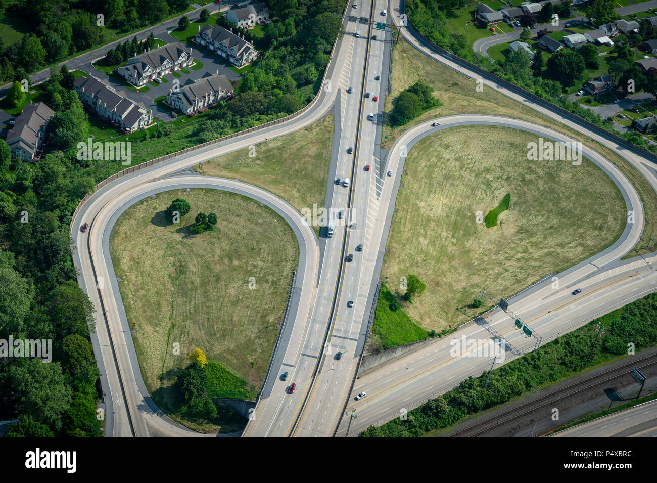Luftaufnahme des Autobahnkreuz Stockfoto