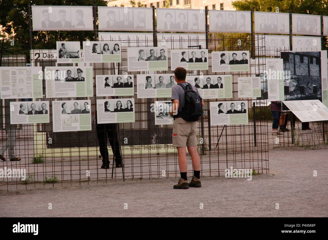 Ausstellung Topographie des Terrors, über die Schrecken des Nationalsozialismus. Berlin. Deutschland. Stockfoto