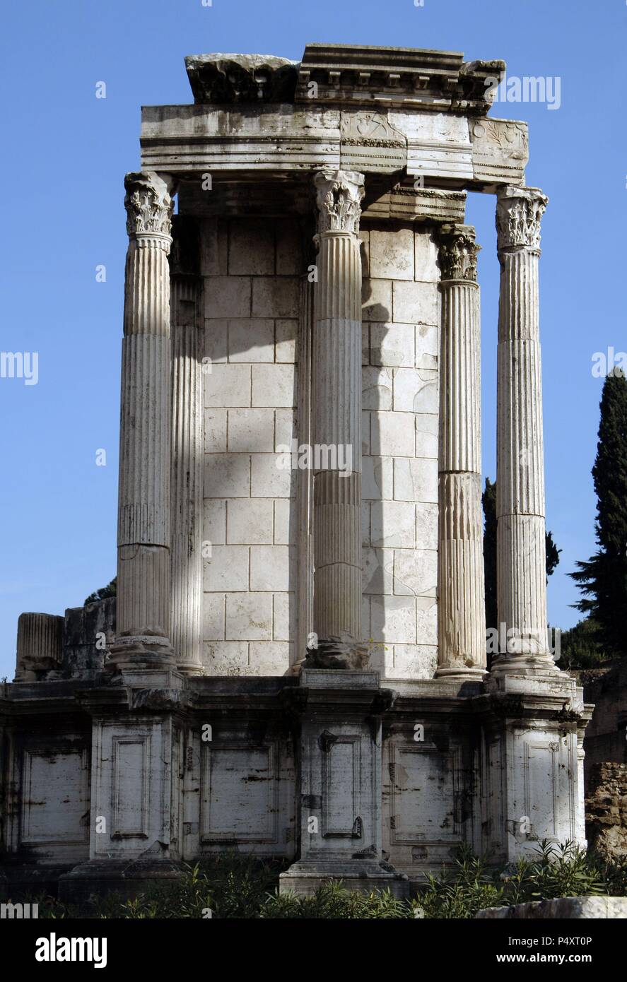 Italien. Rom. Tempel der Vesta. Das Forum Romanum. Stockfoto