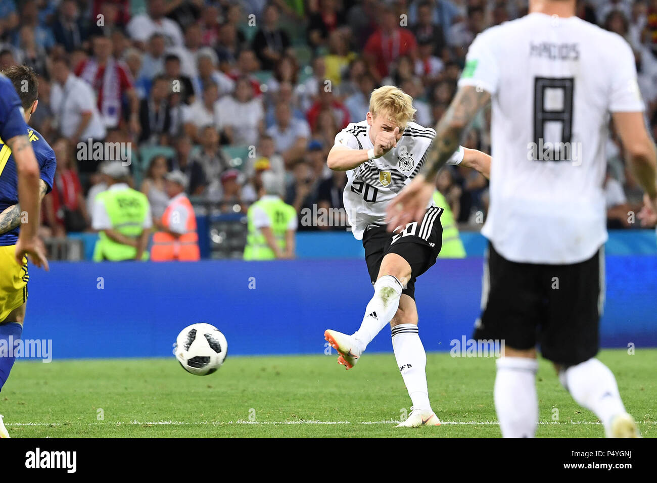 Sochi, Russland. 23. Juni 2018. Ziel chance für Julian Brandt (Deutschland). GES/fussball/Wm 2018 Russland: Deutschland - Schweden, 23.06.2018 GES/fussball/fussball/WM 2018 Russland: Deutschland vs Schweden, Sotschi, Juni 23, 2018 | Verwendung der weltweiten Kredit: dpa/Alamy leben Nachrichten Stockfoto