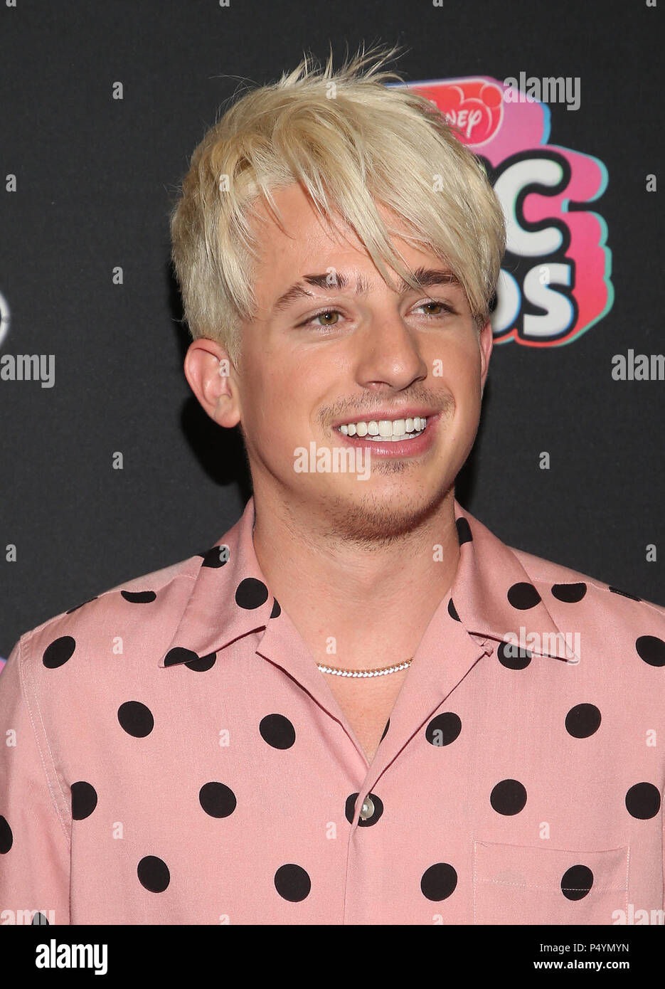 Juni 22, 2018 - Hollywood, Kalifornien, USA - 22. Juni 2018 - Hollywood, Kalifornien - Charlie Puth. 2018 Radio Disney Music Awards gehalten an der Dolby Theater. Photo Credit: F. Sadou/AdMedia (Credit Bild: © F. Sadou/AdMedia über ZUMA Draht) Stockfoto