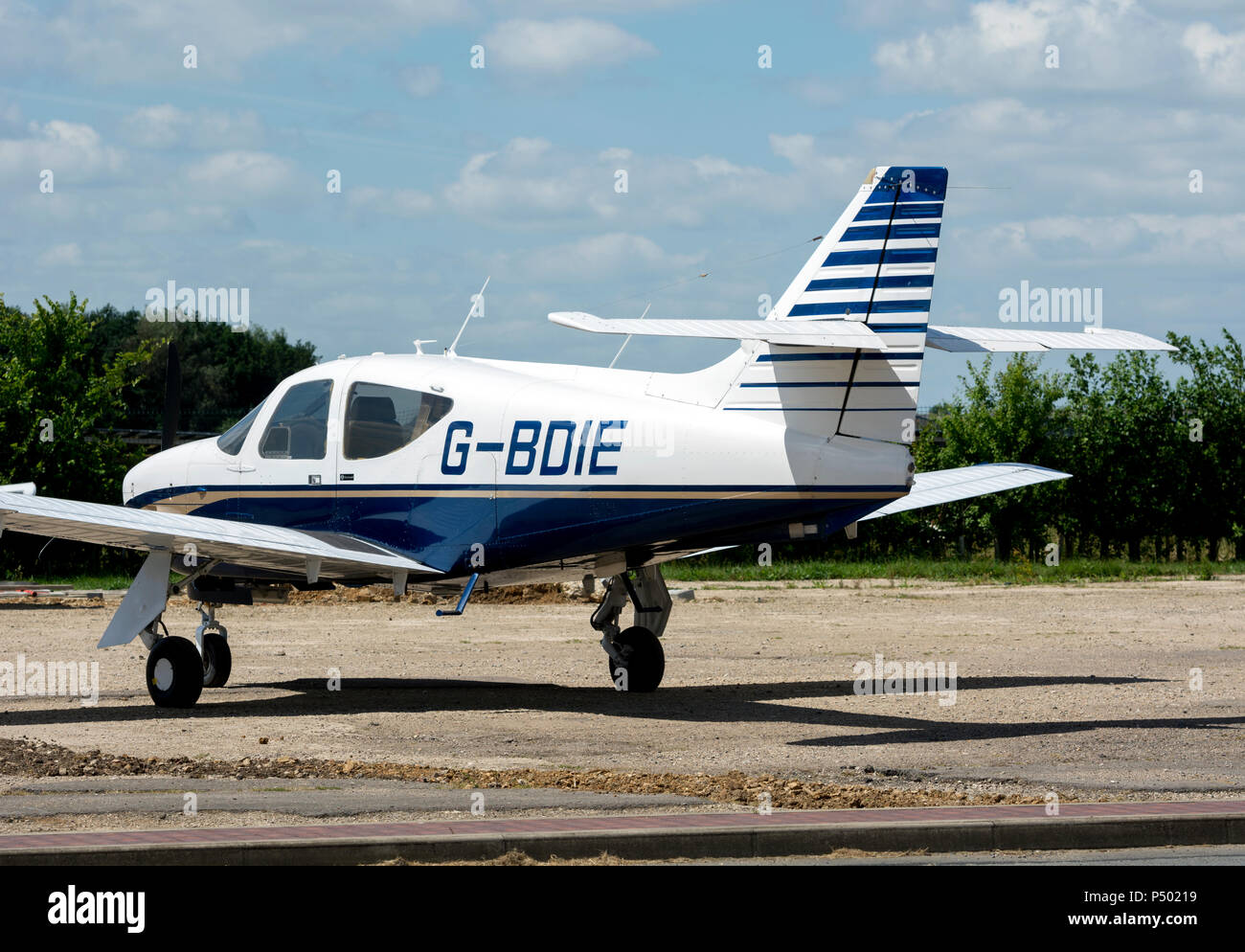 Rockwell Commander 112A bei turweston Flugplatz, Buckinghamshire, UK (G-BDIE) Stockfoto
