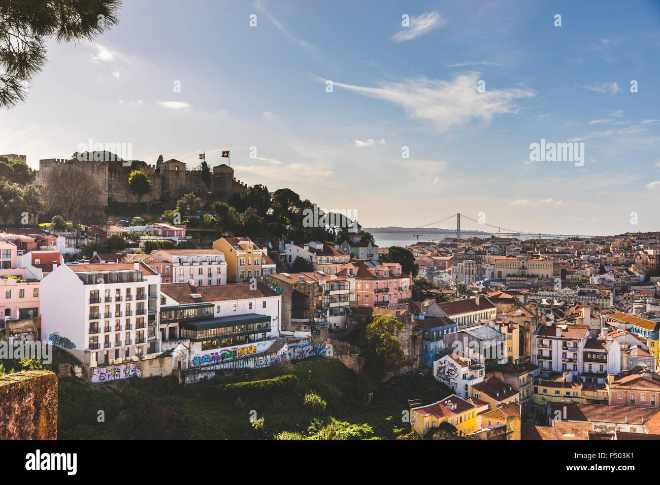Portugal, Lissabon, cityview mit Castelo Sao Jorge Stockfoto