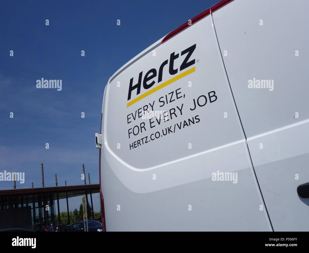 Englisch Hertz Mietwagen im Süden von England Stockfoto